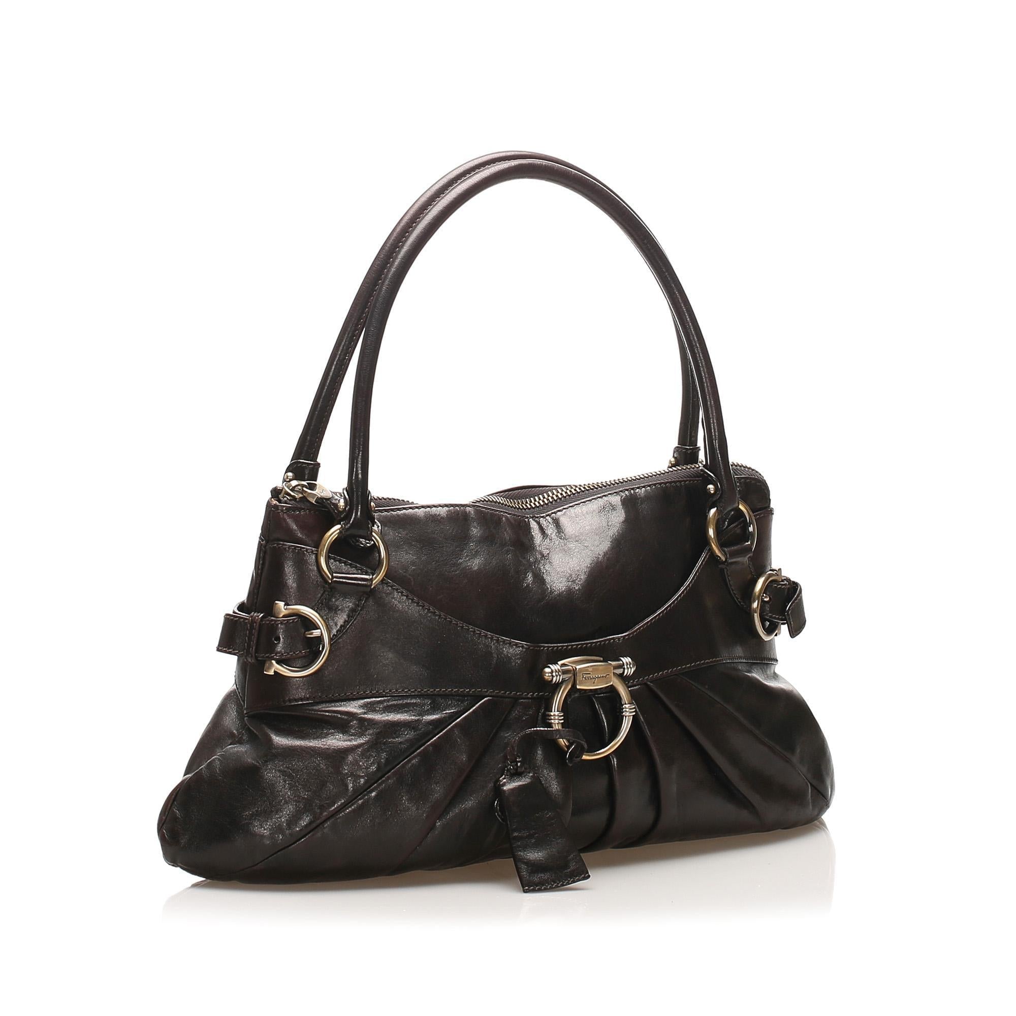 Salvatore Ferragamo Gancini Leather Tote Bag (SHG-11636) – Auroria Bags